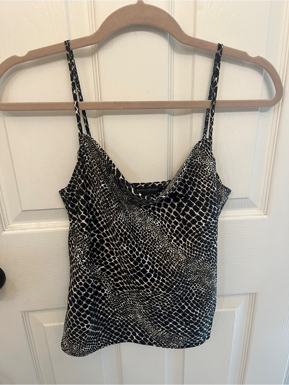 Banana Republic Black and White Snake Print Cowl Neck Cami top petite XXS